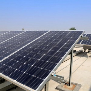 Instalação de painel solar em empresas